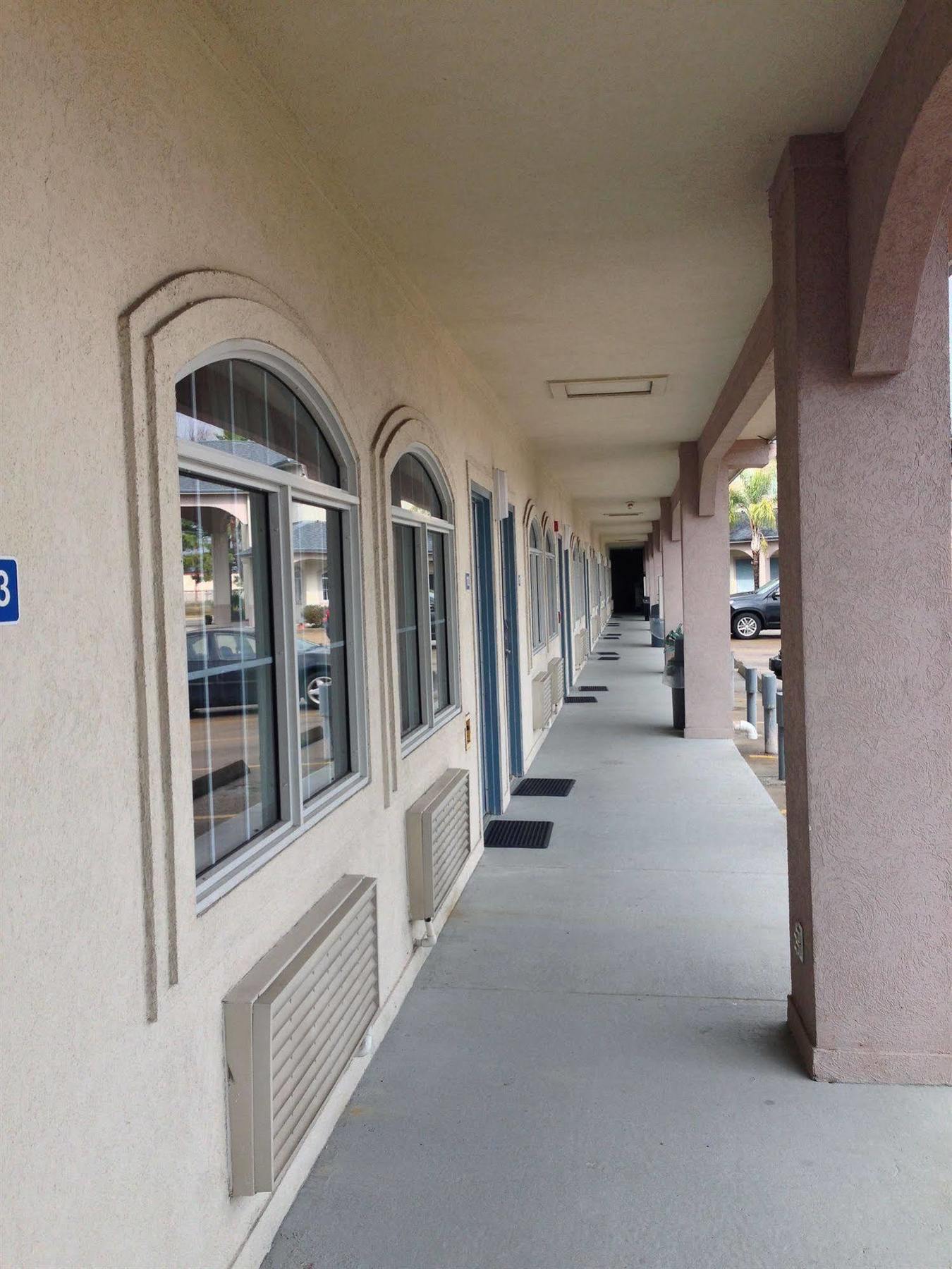 Camelot Inn & Suites Highway 290/Northwest Freeway Jersey Village Exterior foto